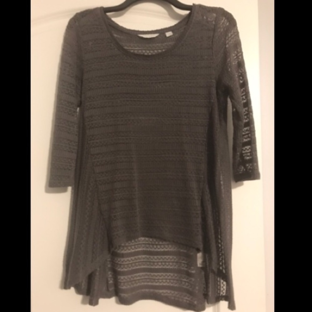 New York & Company mesh tunic